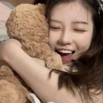 脆弱的英雄